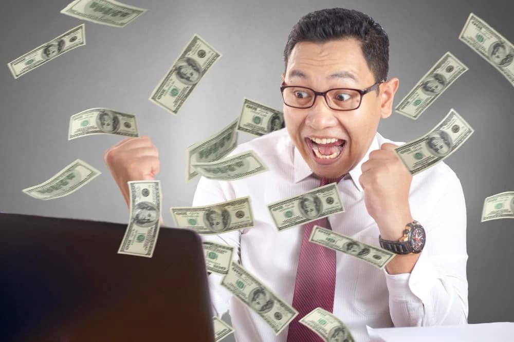 Bisnis Sampingan Karyawan yang Bisa Menambah Penghasilan Tanpa Ganggu Kerja