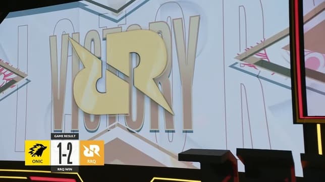 Menangi Royal Derby 2-1 Atas ONIC Esports, RRQ Hoshi Puncaki Klasemen MPL ID Season 10